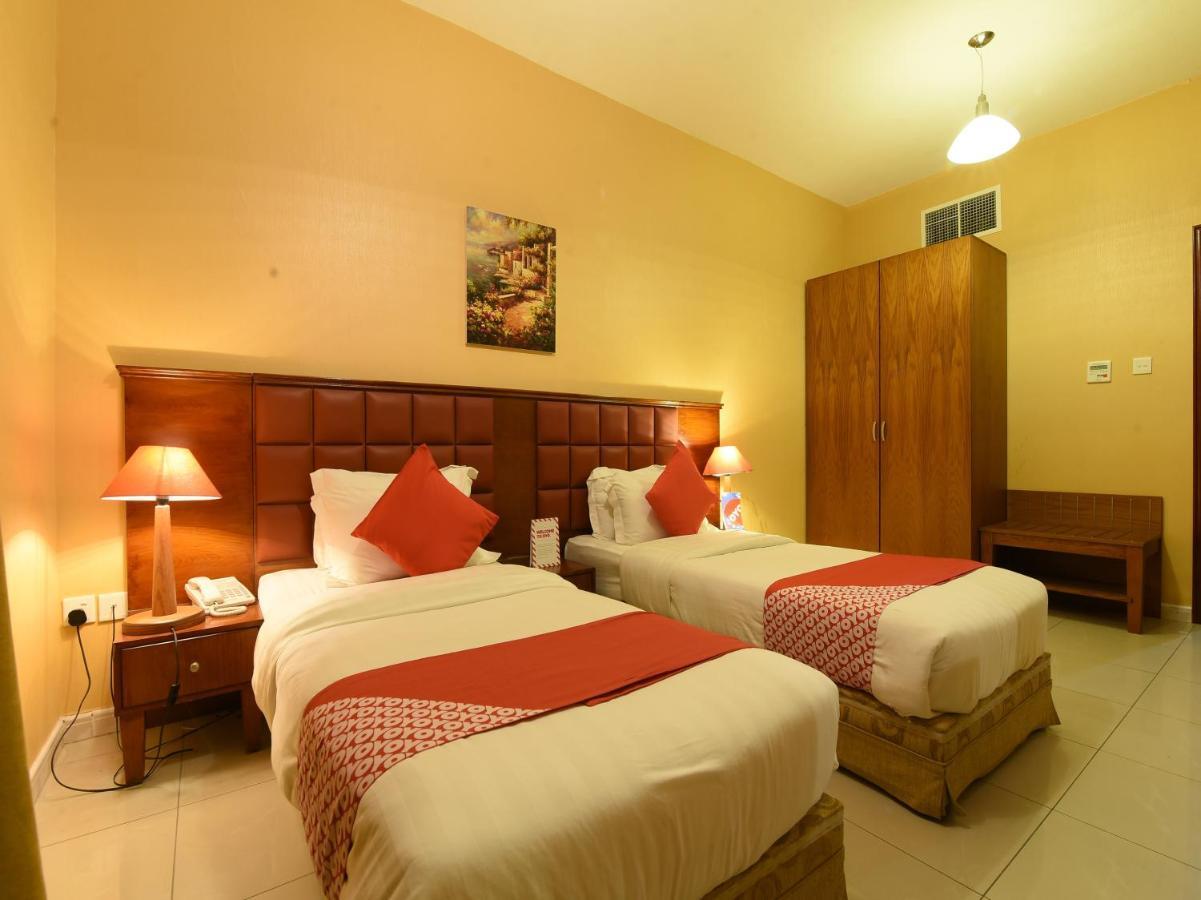 Oyo 274 California Suites Fujairah Exteriör bild